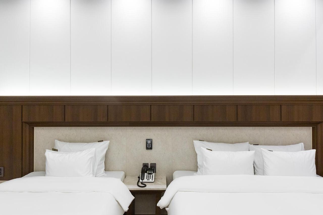 Hotel Demer Mokpo Exterior photo