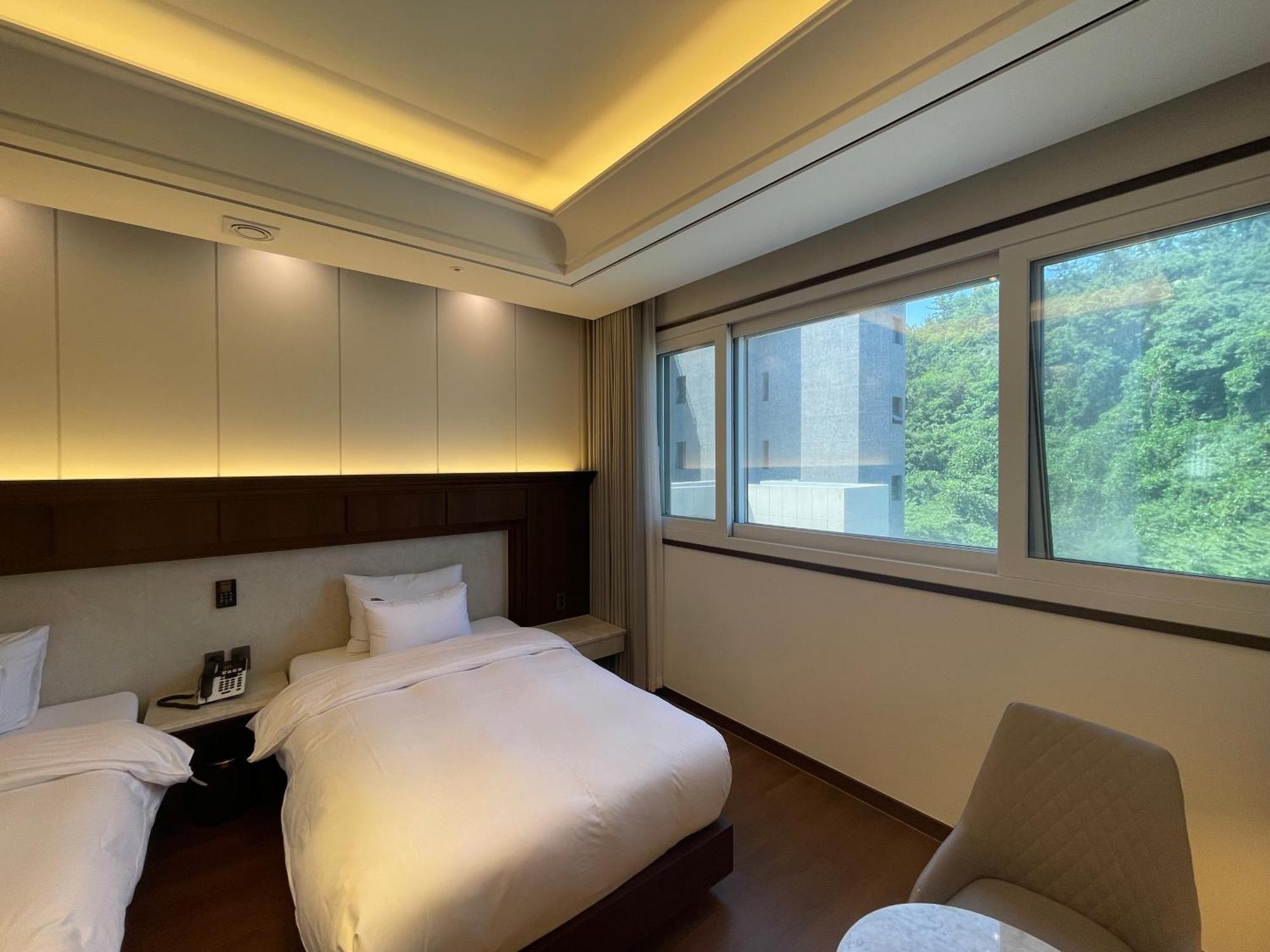 Hotel Demer Mokpo Exterior photo